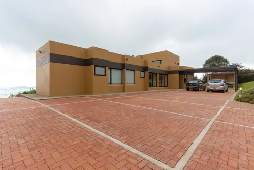 Casa En Venta En Guasca. Cod V10072