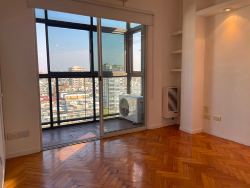 Imagen 8 de 14 de Venta Departamento Belgrano 3 Ambientes-dependencia -cochera