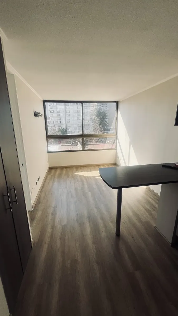 Imagen 1 de 15 de Metro Hospitales - 1 Dormitorio Y 1 Baño