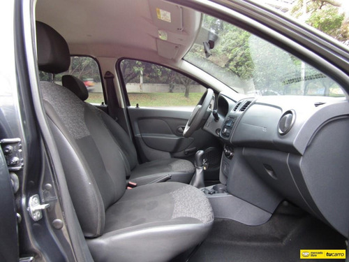 Renault Sandero Expression 1600 Cc Mt
