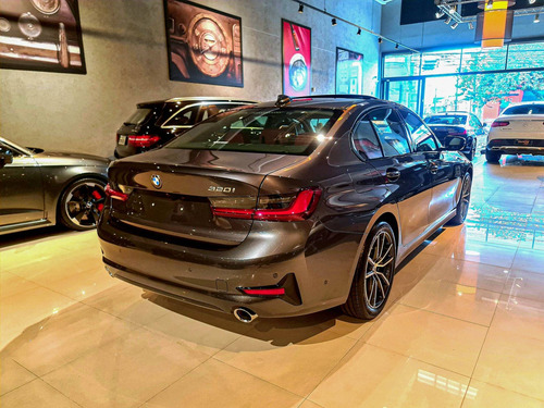Imagem 10 de 15 de Bmw 320i 2.0 16v Turbo Flex Sport Gp Automático