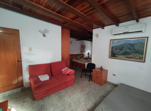 Imagen 7 de 13 de Casa En Venta En La Mantuana 22-14654 Irrr