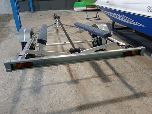 Imagen 2 de 7 de Tráiler Náutico Completo Para Bote Hasta 3,80 Mts