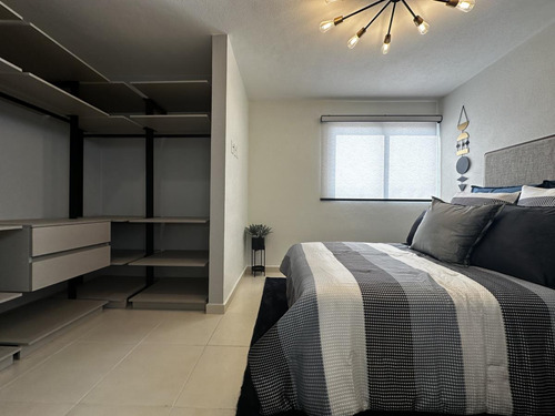 Casas En Venta En Los Olvera Frente A Shoenstatt