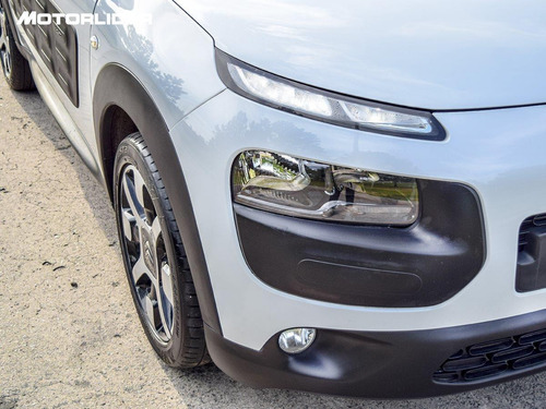 Imagen 18 de 25 de Citroën C4 Cactus 1.2 Feel Plus Ext Full| Permuta / Financia