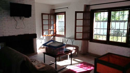2 Hermosas Casas En Un Padrón