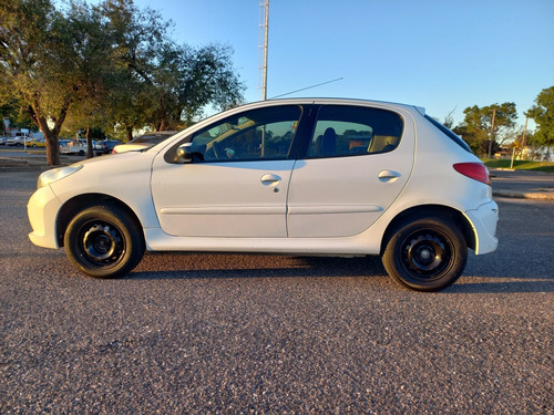 Peugeot 207 1.4 Allure 75cv