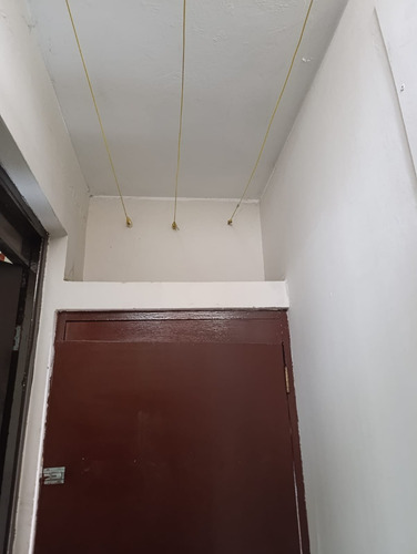 Cuarto Puerta A Calle, A 4 Cuadras De Universidad San Marcos, Cercado De Lima Elio