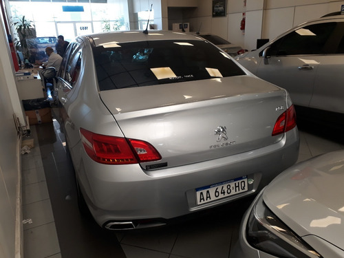 Peugeot 408 Allure 2.0 2016, Concesionario Oficial