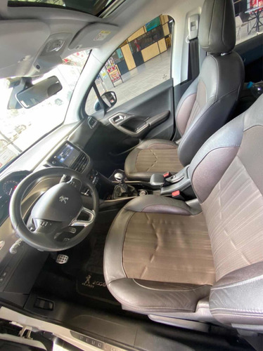 Peugeot 2008 2016 1.6 16v Griffe Flex 5p