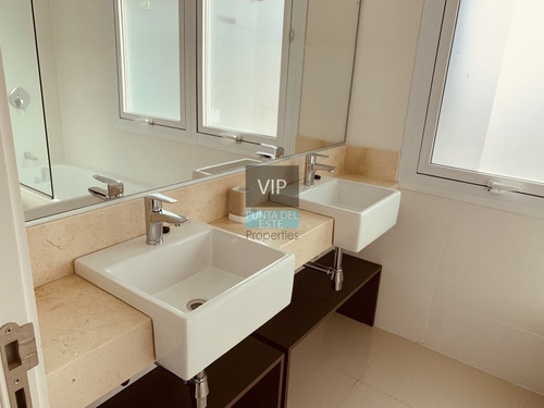 Vendo Unidad Penthouse Frente Al Mar- Ref: 505