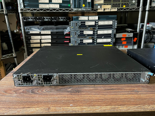 Switch Brocade Netiron Cer-2024c-4x-rt 4x10gb Ler Descrição (Usado)