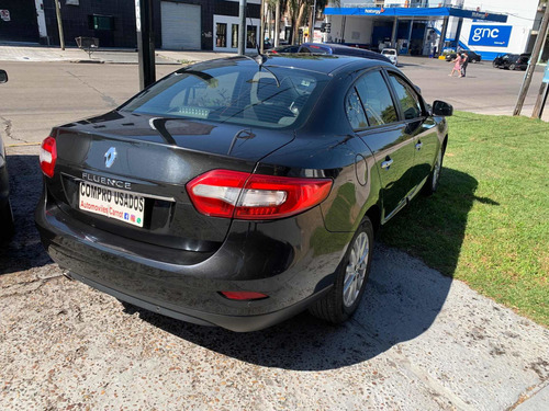 Imagen 6 de 12 de Renault Fluence 2014 2.0 Ph2 Luxe Pack F 143cv