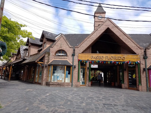 Venta - Local A La Calle En Paseo Florido - Hurlingham