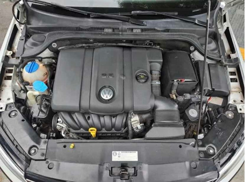 Volkswagen Vento 2.5 Advance Plus 170cv Tiptronic
