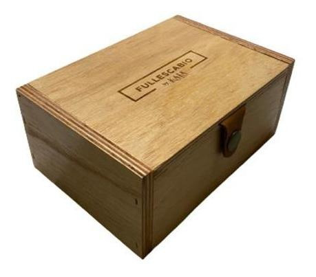 Imagen 3 de 12 de Gin Apóstoles + Tónica Santa Quina 200ml + Caja Botánicos X6