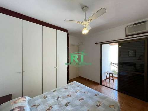 Imagem 13 de 23 de Flat Beira Mar À Venda Na Praia Das Pitangueiras, Localização Privilegiada, 2 Dormitórios, 2 Vagas De Garagem, Área De Lazer, Pitangueiras, Guarujá/sp - Fl0079