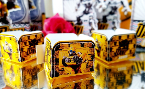 Imagem 3 de 6 de Kit Festa Em Casa Transformers 35 Itens