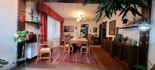 Casa En Arriendo De 7 Dorm. Arrayan