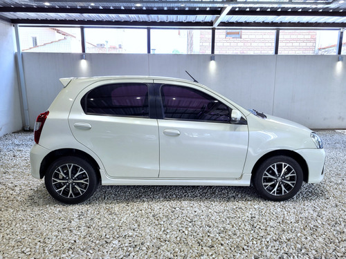 Toyota Etios 1.5 Platinum At