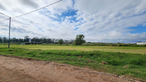 Venta Lote 639 M2 Barrio Zarate Golf Park