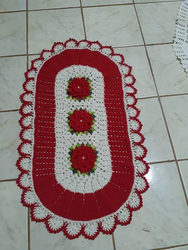 Alfombra ovalada de ganchillo para sala de estar, dormitorio, flores blancas y rojas, 69 x 50