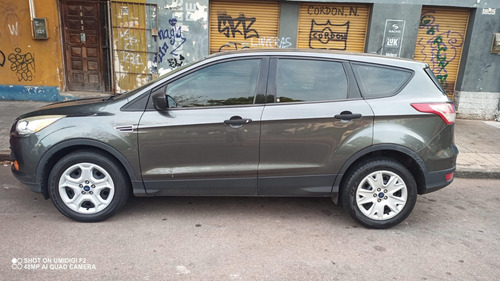 Ford Escape Automática