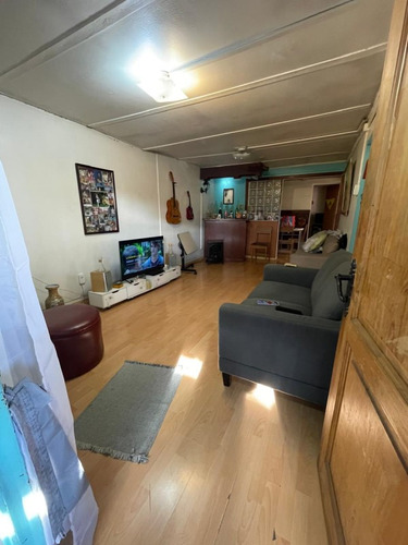 ¡tu Hogar En Estación Central, Amplia Y Luminosa!