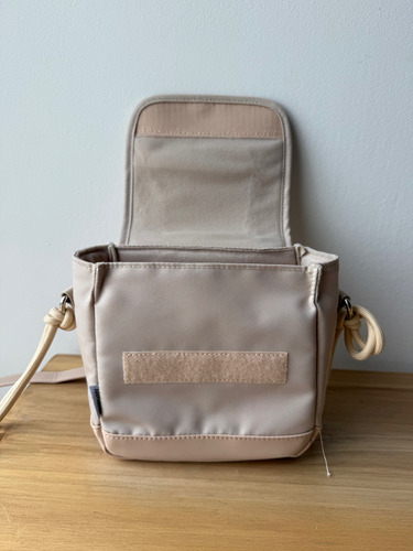 Funda Guardado Camara Instax Mini 9, 11, 12 Beige Con Correa Beige