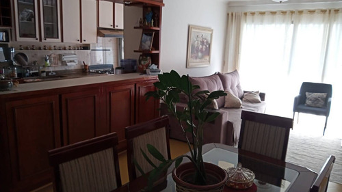Imagem 9 de 15 de Apartamento Repleto De Armários, Entrar E Morar !!! - 228