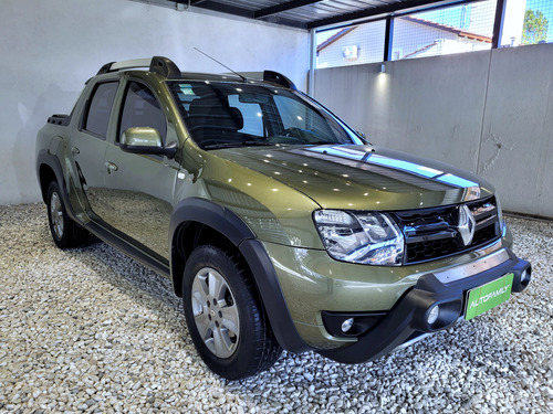 Renault Duster Oroch 2.0 Outsider Plus