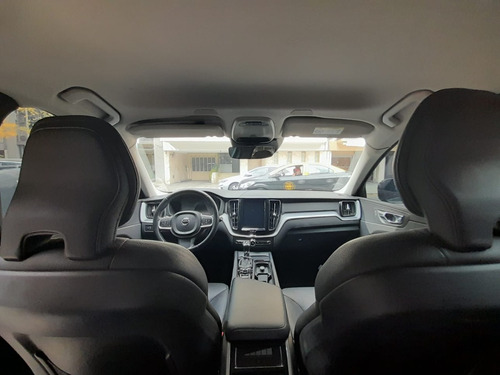 Volvo XC60 2.5 T5 Momentum