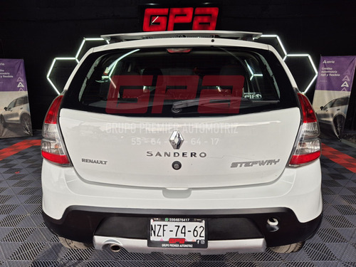 Renault Stepway 1.6 Dynamique Mt