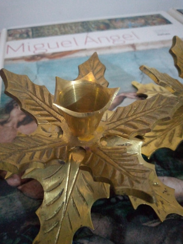 Imagen 2 de 4 de Porta Velas O Candelabro Dos Unidades Bronce 15cm