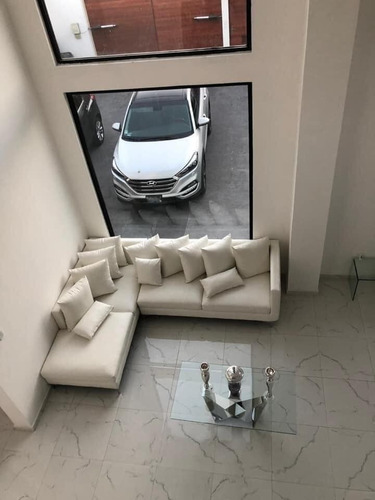 Imagen 5 de 16 de Hermosa Residencia En Jurica, Alberca Propia, Jardín Y Gym,