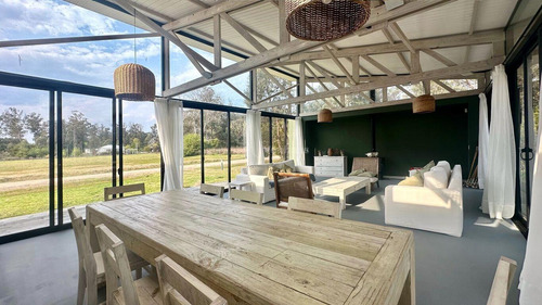 Casa En Venta En Barrio Punta Del Este Polo 4 Dormitorios En Suite
