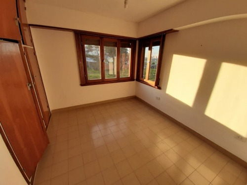 Imagen 5 de 10 de Departamento En Venta En Mar Del Plata