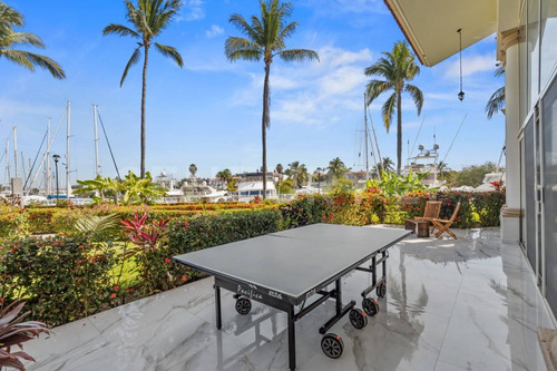 Casa En Venta En Grand Marina Villas, Nuevo Vallarta, Nayarit.