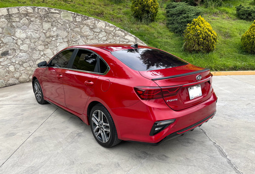 Kia Forte 2.0 L At