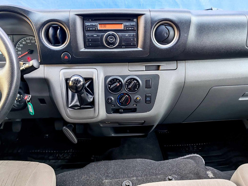 Nissan Urvan 2.5 15 Pas Amplia Aapack Seg Mt