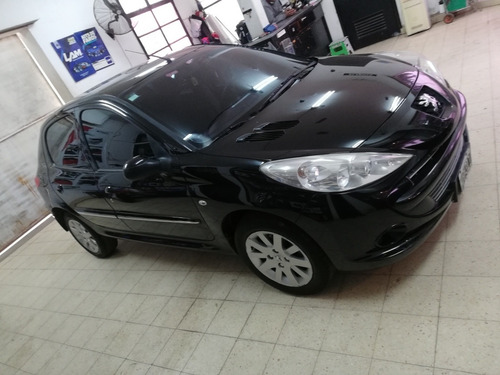 Peugeot 207 2013 1.4 Allure 75cv