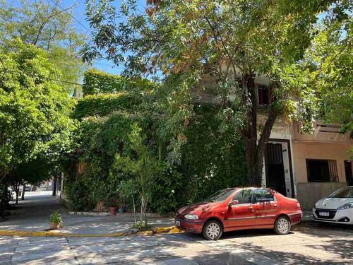 Abuelito Dime Tu - Tipo Casita Todo En Bajos Con Patio