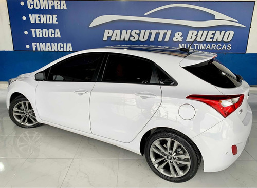 Imagem 6 de 9 de Hyundai I30 2016 1.8 Aut. 5p