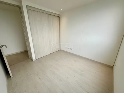 Apartamento En Arriendo En Castropol. Cod A776022