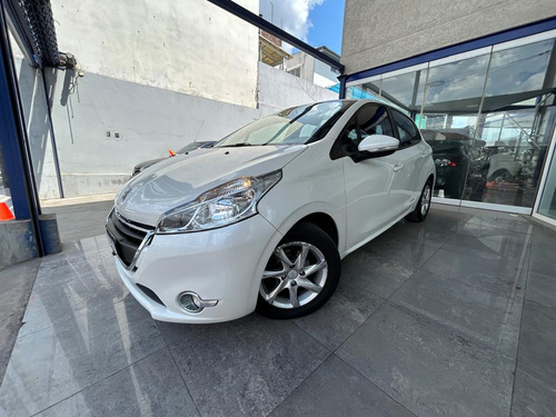 Peugeot 208 1.6 Allure