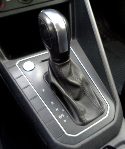Volkswagen Virtus 1.6 Msi COMFORTLINE AUTOMÁTICO