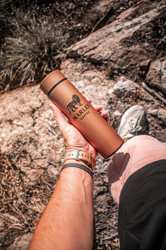 Imagen 2 de 3 de Travel Termo Dorado 500 Ml - Marley Coffee