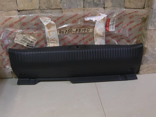 Tapizado Central De Maleta Kia Rio Stylus 04-12 Original