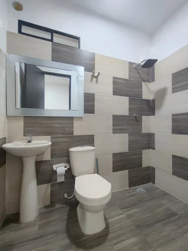 Casa En Venta En Lomitas Del Trapiche. Cod V30753