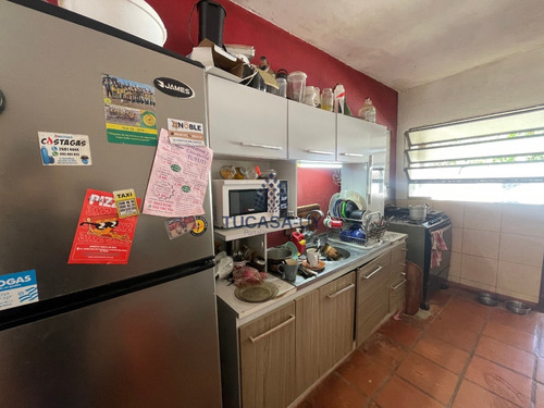 Venta: 3 Casas En Único Padrón + Parrillero + Cochera. Ideal Para Familias